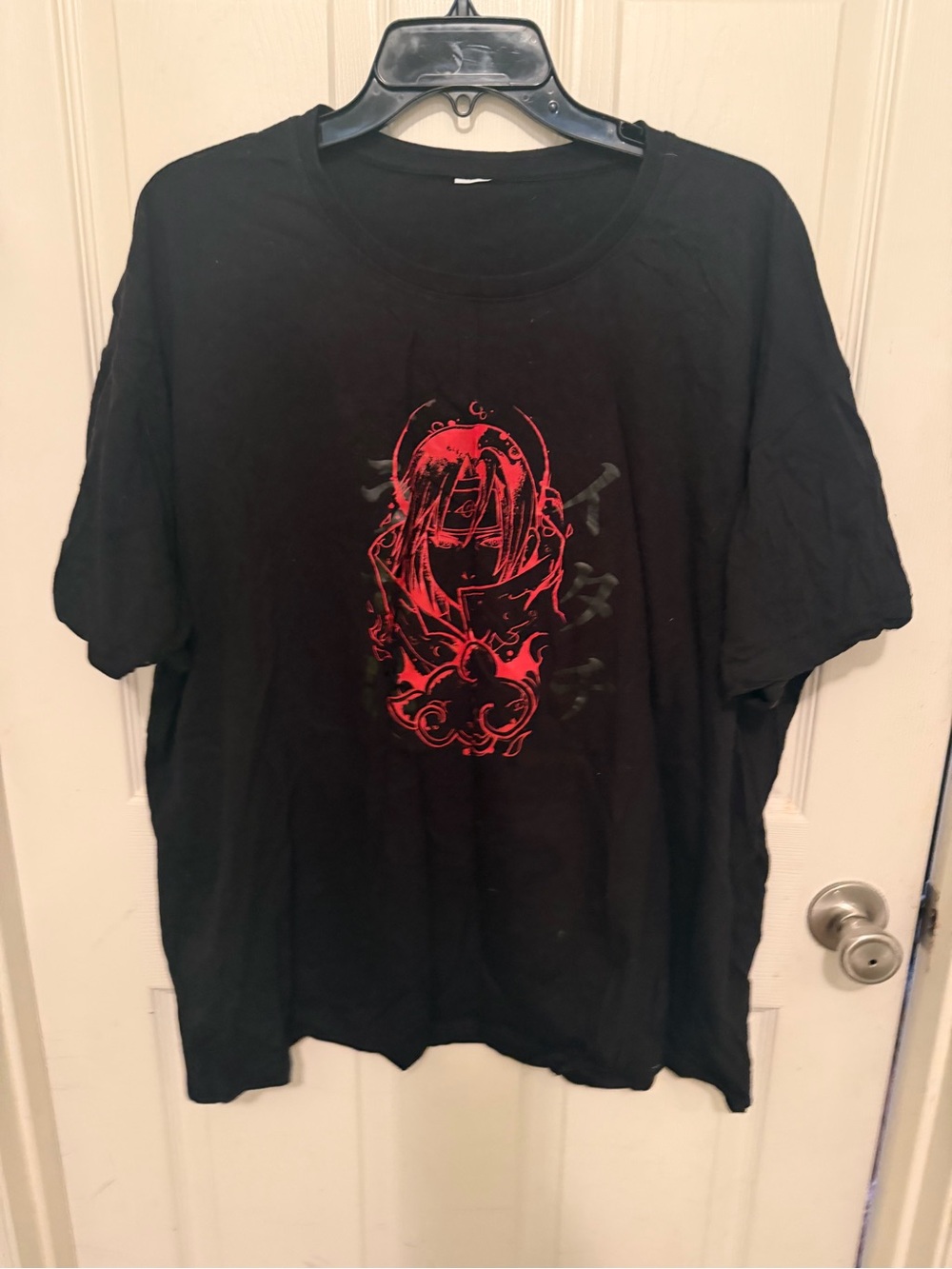 Black Short Sleeve Graphic Tee with Red Anime Design